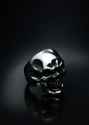 Skull Ring B | Standard Collection